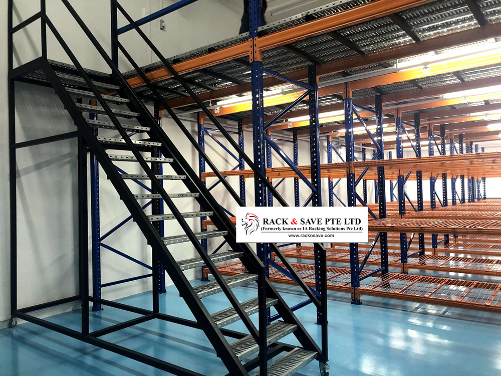 Installing rack supported platform in T-space project - Racknsave Mezzanine Racking Solutions.