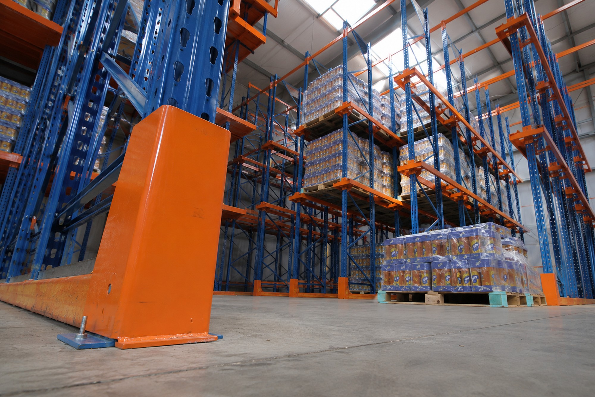 Warehouse Commercial Industrial drive-in pallet racking ground level upward beverage pallets racknsave Singapore