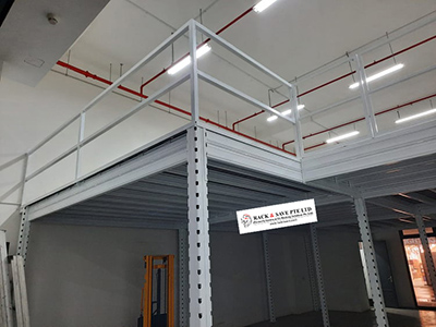 Installing mezzanine on Woodlands Singapore project - Racknsave Racking Solutions.